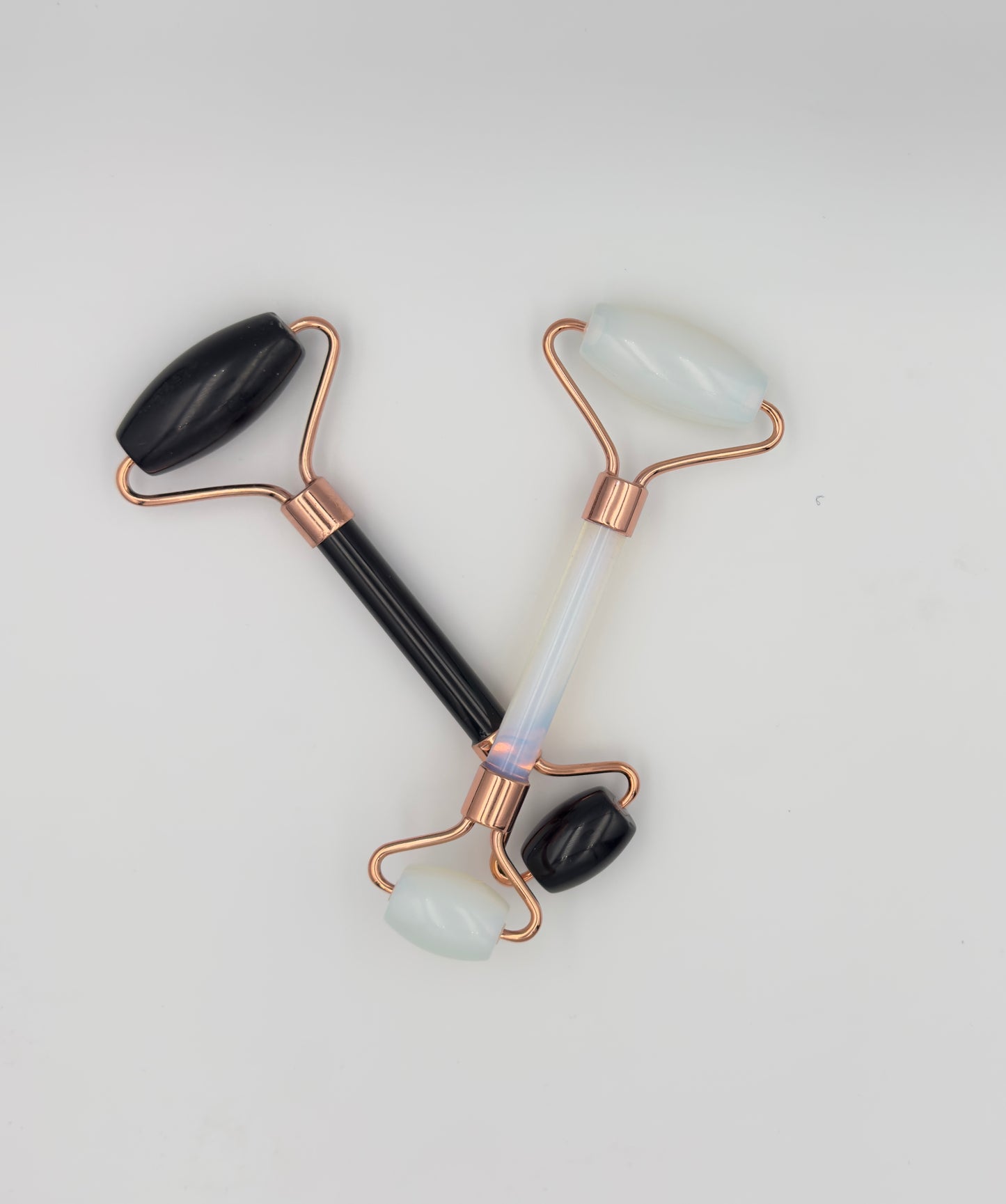 ALMA JADE ROLLER
